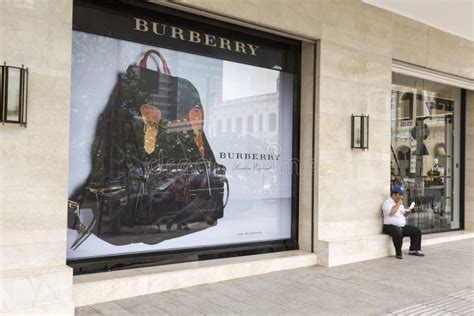 Burberry vietnamese